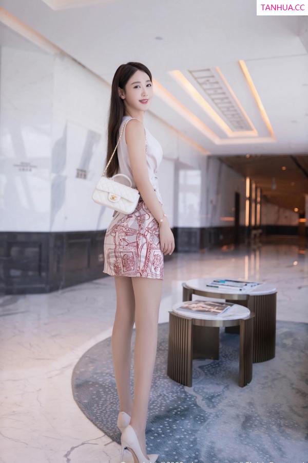 唐安琪  [XiuRen]高清写真图 2023.08.21 No.7264 唐安琪 珠三角旅拍第17张图片